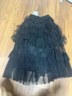 Edge line フリルロングチュールスカート 黒