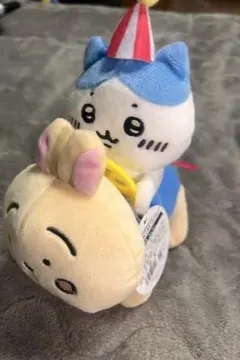 タグ付き　ちいかわらんど　ぴーぽぽぬいぐるみ （ハチワレ）