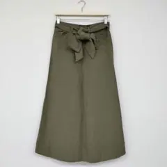 ☆［Munich］ オリーブ フレアスカートカーキベルト付き美品のサムネイル