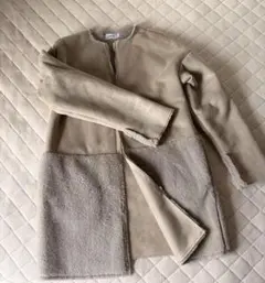 ムートン風グレージュコート