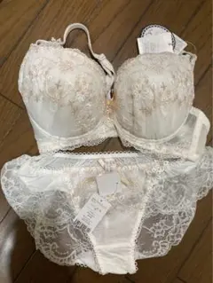 リサマリ　F65 レースショーツセット