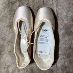 バレエ トウシューズ【グリシコ】 音がコツコツ鳴らない消音剤入り　X / 3