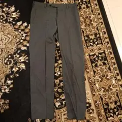 UNIQLO グレー 感動パンツ ウエスト73×85