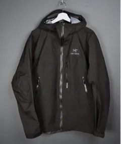 Arc’teryx beta sv mのサムネイル