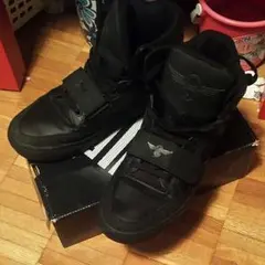 クリエイティブ レクリエーション ハイカット黒