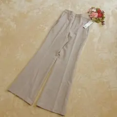 【GU ジーユー】 新品　ストレッチフレアパンツ　ウエスト後ろゴム ベージュ S