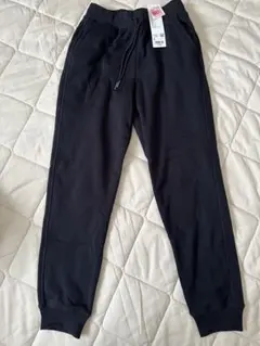 UNIQLO ブラック ジョガーパンツ S
