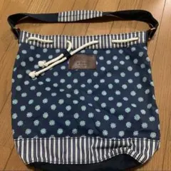 Item thumbnail for item 4f9b4eaa-e5a8-4c9e-a317-7b59384e8295