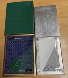 Item thumbnail for item e5a485f7-81c8-4d8f-967a-acda5b1a6e5d