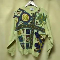 ヴィンテージ古着⭐ユニークデザイン ニットセーター ⭐クリームイエロー