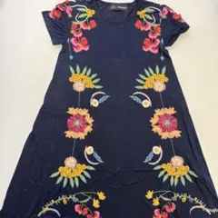 Desigual（デシグアル） Tシャツワンピ　134/140のサムネイル