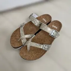 Item thumbnail for item 2c6daadd-dcf8-428a-94e6-9be2cb22115d