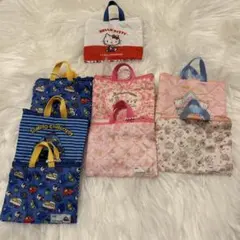 サンリオキャラクターズ　レトロレッスンバッグミニキーホルダー　ハローキティー