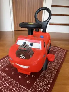 ディズニー カーズ ライトニング・マックィーン 足けり乗用玩具のサムネイル
