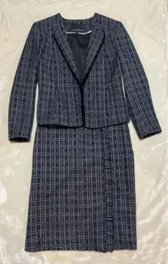 バナナリパブリック　レディス　スーツ