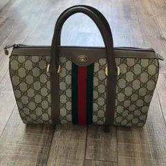 GUCCI GGキャンバス ボストンバッグ