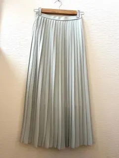 UNIQLO ミントグリーン シフォンプリーツスカート