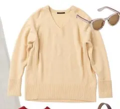 バンヤードストーム　Vネックプルオーバー