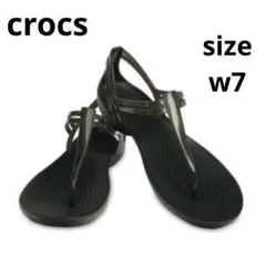 美品 クロックス イザベラ ティーストラップ　黒 W7 軽量 フラット ブラックのサムネイル