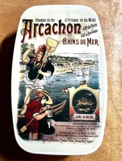 フランスArcachon Bains de Mer 小物入れ缶