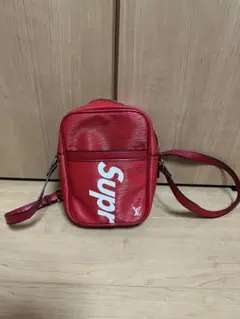 ルイヴィトンシュプリーム　エピレザー ショルダーバッグ並行輸入