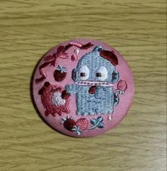 ハンギョドン　サンリオ刺繍缶バッチ