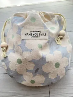 巾着袋＊巾着ポーチ ハンドメイド メイクポーチ 小物入れ＊ブルー花柄キャンバス