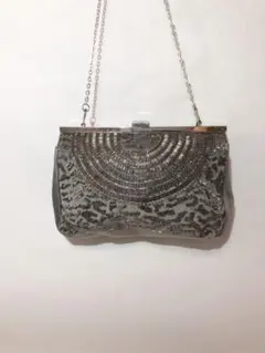 【売り切りお値下げ中!!】ベロアビーズクラッチパーティバッグ ※訳あり