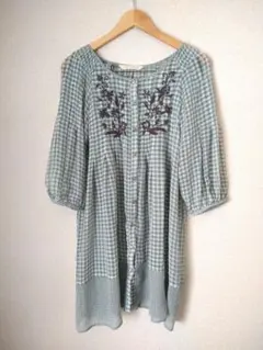 【RayCassinレイカズン】チェック柄刺繍入り7分袖ワンピースＦ【匿名配送】