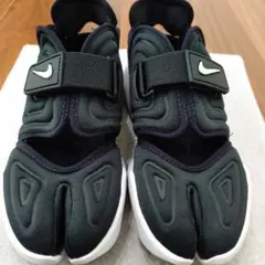 NIKE AQUA RIFT アクアリフト　足袋サンダル 黒　厚底22cm