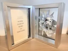 【結婚式・ウェルカムスペース】シルバー 2つ折り立体フォトフレーム（フラワー付）