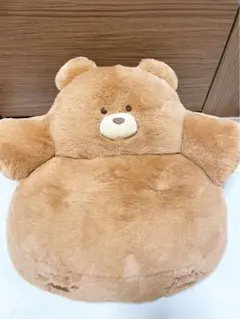 ふわふわくまさん もふもふおすわりクッション　座椅子　ベージュ　焦茶色クリスマス