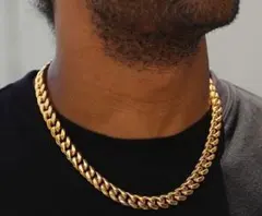 v98☆ゴールド チェーン シンプルデザイン ネックレス 男女兼用 668