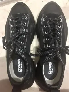 CAVERSE REACT 厚底ブラックスニーカー