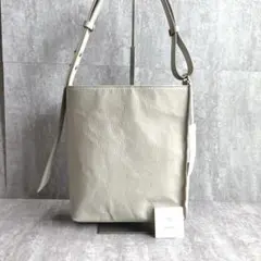 Item thumbnail for item 37c550e2-210e-489e-8be2-9ec5c384dc46