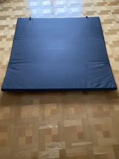 まさよし様専用ハイラックス　トノカバー　GUN125 三つ折り