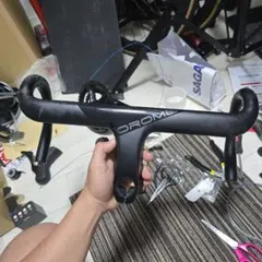 新品未使用】LEXON THIN LINE フルカーボン 軽量一体型ハンドル - メルカリ