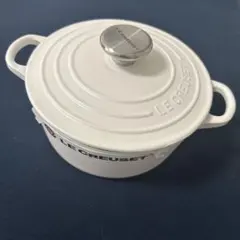 LE CREUSET ココットロンド 18cm コットン 両手鍋のサムネイル