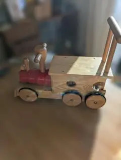 Item thumbnail for item 78ad21a8-43d5-4468-abc7-d1bc971520a1