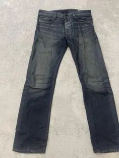 Diesel ダークブルー ストレートデニム