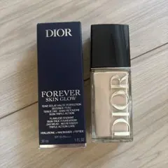 Dior Forever Skin Glow 1Nニュートラル 30ml