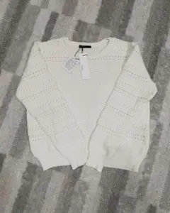 新品★タグ付き MURUA ホワイト 長袖ニット フリーサイズ