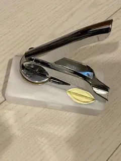 Item thumbnail for item 38998eed-a633-48d3-b573-d79b7215ddad