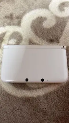 ニンテンドー3DS LL ホワイト ゲームソフト3本付き