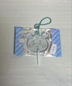 ちいかわ　キャンディチャームズ　グミ　古本屋　カニ