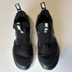 NIKE キッズスニーカー 23cm 黒 スリッポン 軽量 通学 運動靴