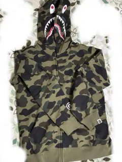 エイプシャークパーカー