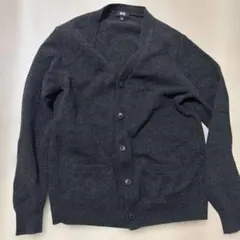 お買い得 ユニクロ プレミアムラムVネックカーディガン M 男女兼用