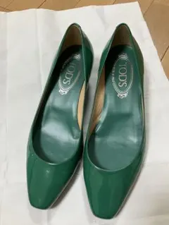 Item thumbnail for item bfdcfadb-a11b-4e4c-8226-7d6f58ad1705