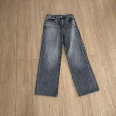 UNIQLO ワイドストレートジーンズ　サイズ22㎝